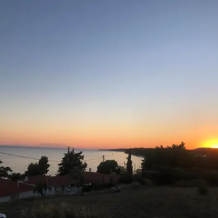 The House With The View * Nikiti (Sithonia)